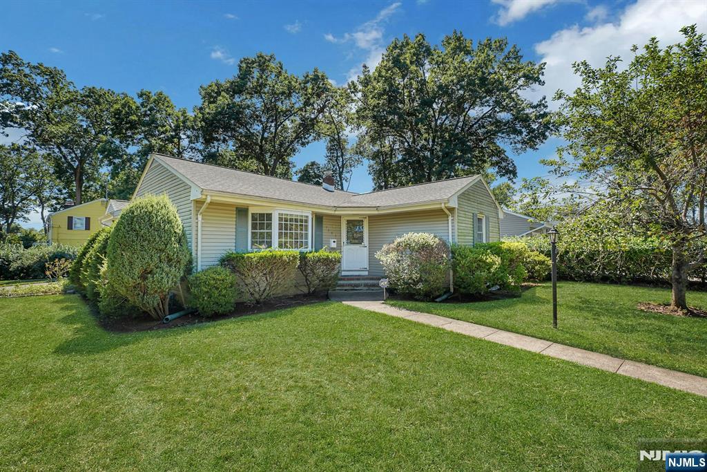 Homes for sale in South Plainfield, NJ | 1205 S 10th St, South Plainfield, NJ 07080 | MLS# 25030223