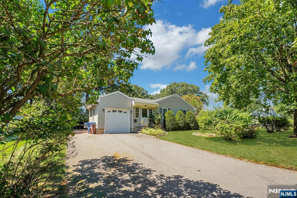 Homes for sale in South Plainfield, NJ | 1205 S 10th St, South Plainfield, NJ 07080 | MLS# 25030223