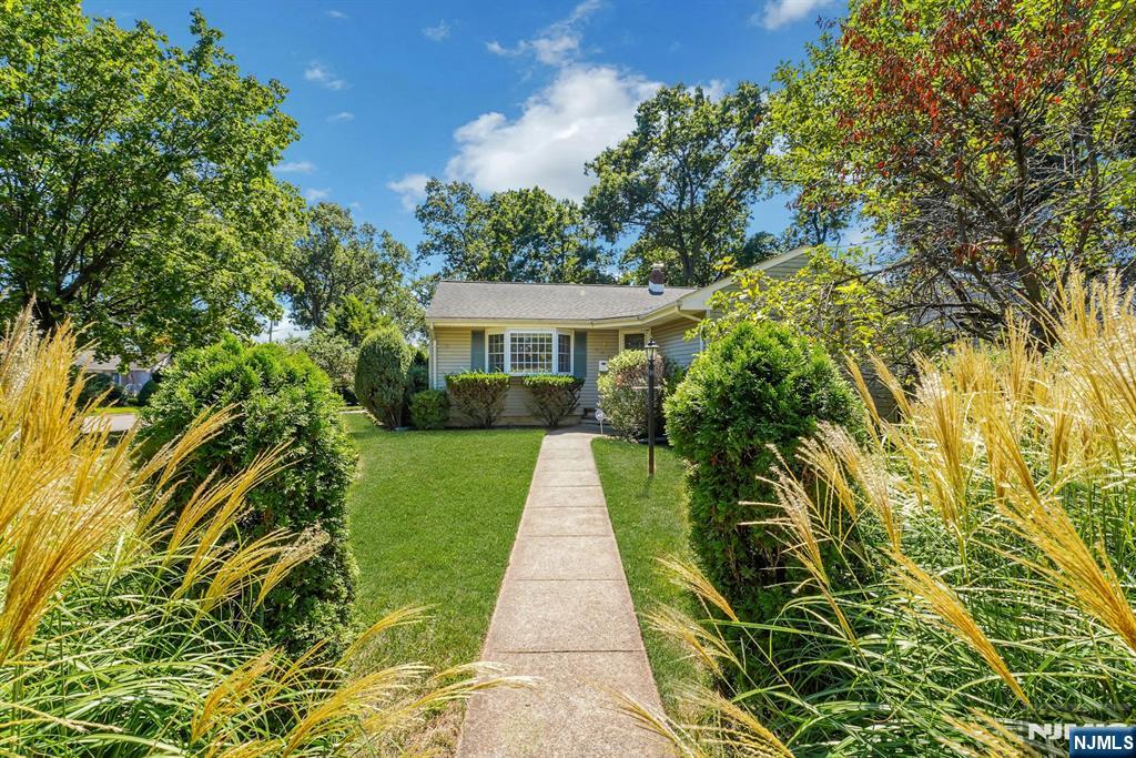 Homes for sale in South Plainfield, NJ | 1205 S 10Th St, South Plainfield, NJ 07080 | MLS# 25030223