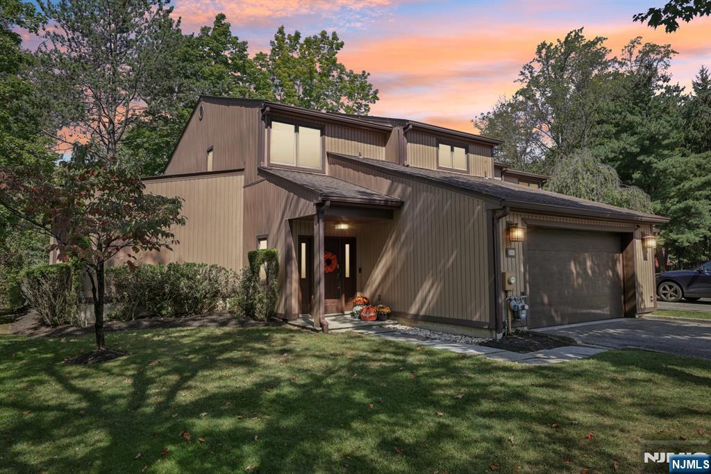 Homes for sale in Wayne, NJ | 53 Ponds Cir, Wayne, NJ 07470 | MLS# 25030258