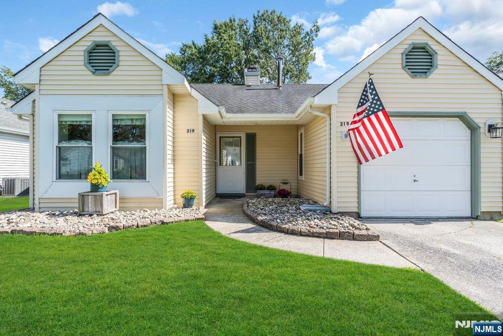 Homes for sale in Little Egg Harbor, NJ | 219 Mohican Ln, Little Egg Harbor, NJ 08087 | MLS# 25030366