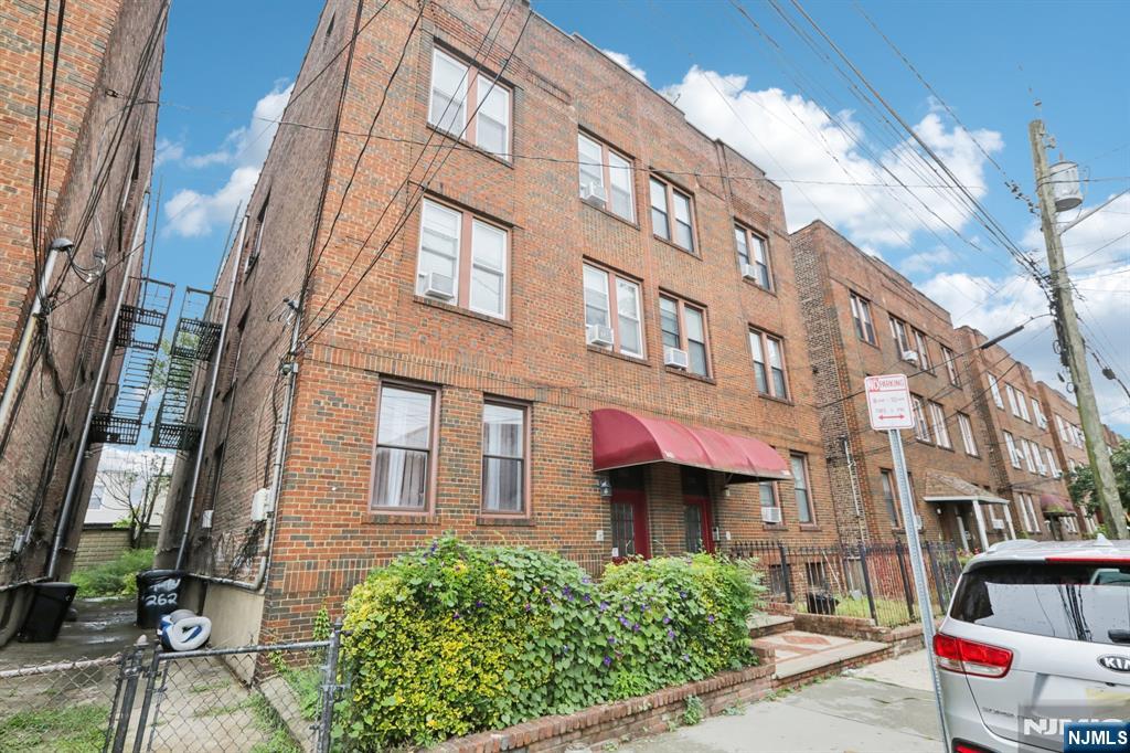 Homes for sale in Jersey City, NJ | 262 Clendenny Ave #6, Jersey City, NJ 07304 | MLS# 25030386