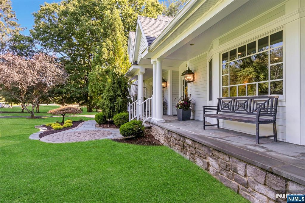 Homes for sale in Franklin Lakes, NJ | 247 Gregory Rd, Franklin Lakes, NJ 07417 | MLS# 25030427