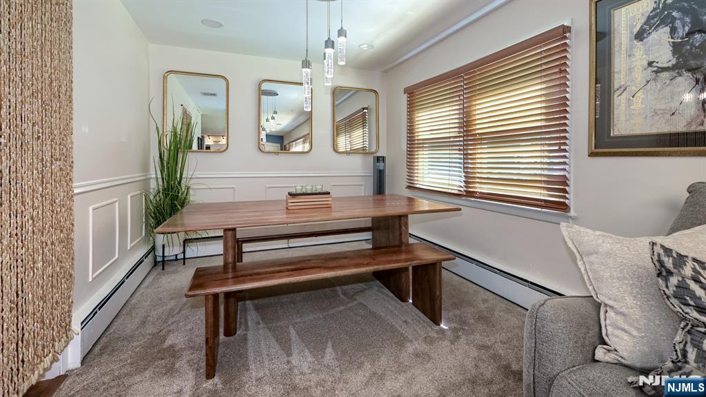 Homes for sale in Kinnelon Borough, NJ | 21 Derrygally Cir, Kinnelon Borough, NJ 07405 | MLS# 25030437