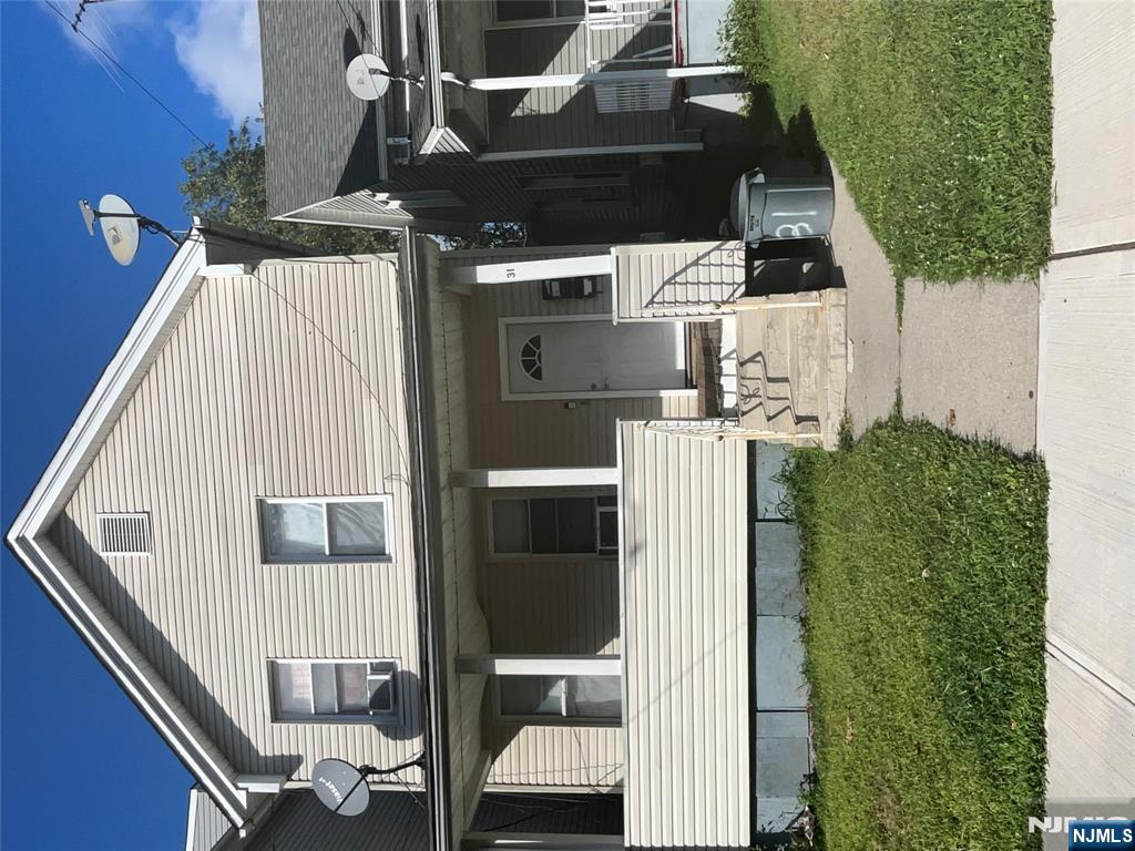 Homes for sale in West Orange, NJ | 31 Mitchell St, West Orange, NJ 07052 | MLS# 25030440