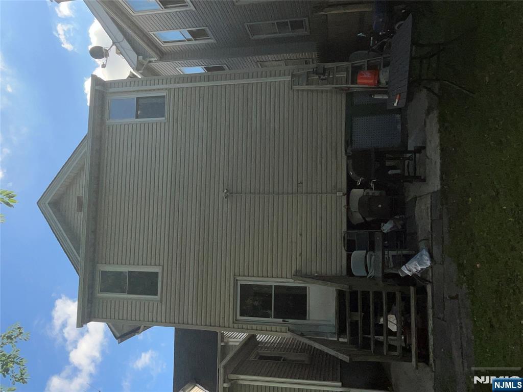 Homes for sale in West Orange, NJ | 31 Mitchell St, West Orange, NJ 07052 | MLS# 25030440