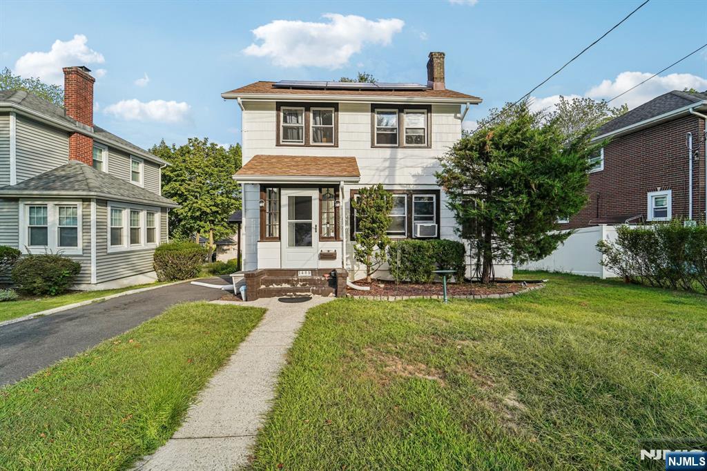 $575,000 Colonial