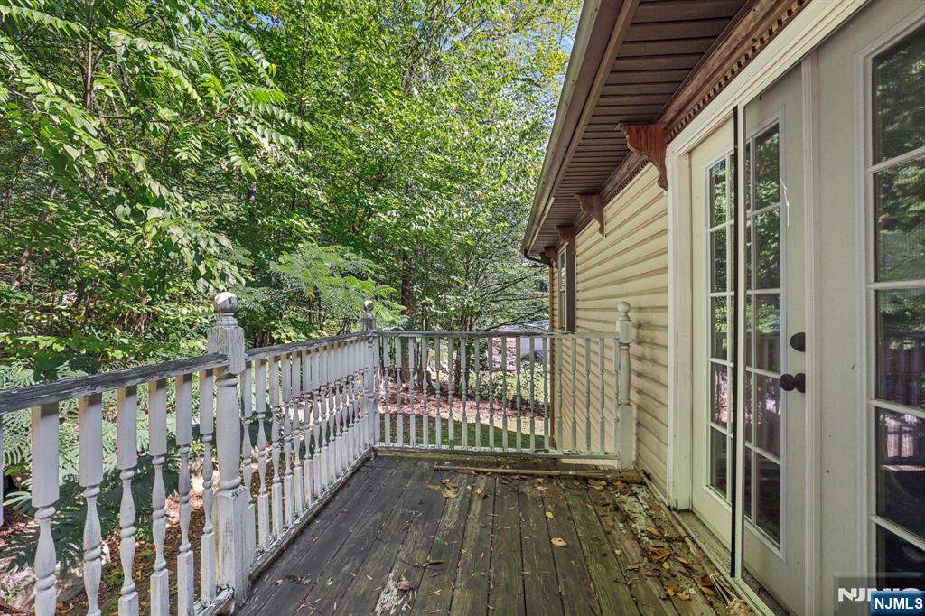 Homes for sale in Newton, NJ | 921 Tulip Trl, Newton, NJ 07860 | MLS# 25030472