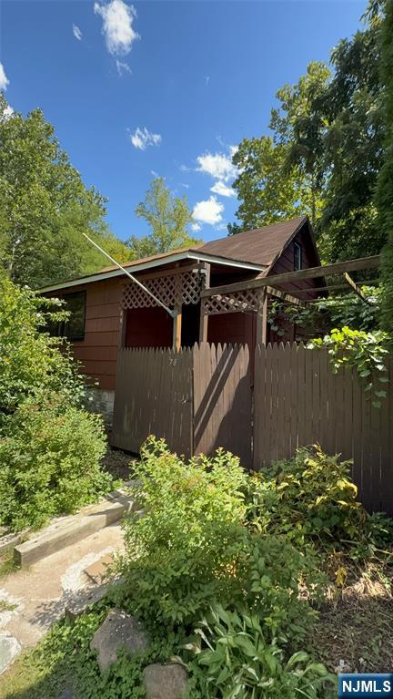 Homes for sale in Ringwood, NJ | 78 Woodland Rd, Ringwood, NJ 07456 | MLS# 25030496