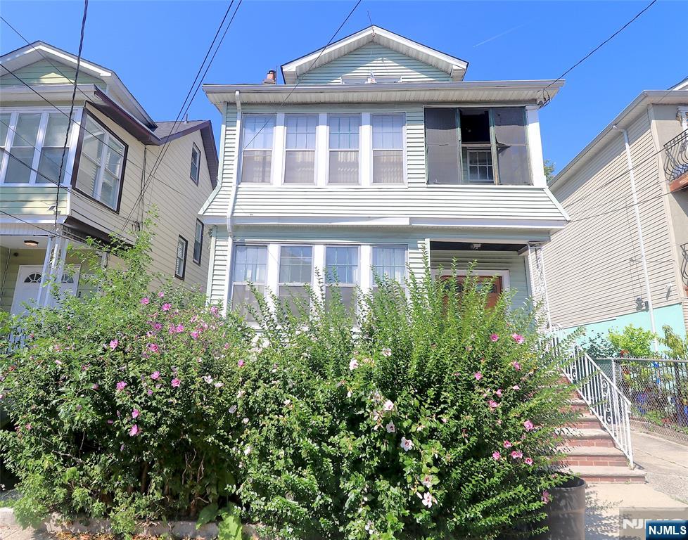 Homes for sale in Newark, NJ | 123 Columbia Ave, Newark, NJ 07106 | MLS# 25030513