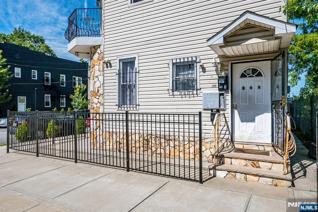 Homes for sale in Irvington, NJ | 369 21st St, Irvington, NJ 07111 | MLS# 25030537