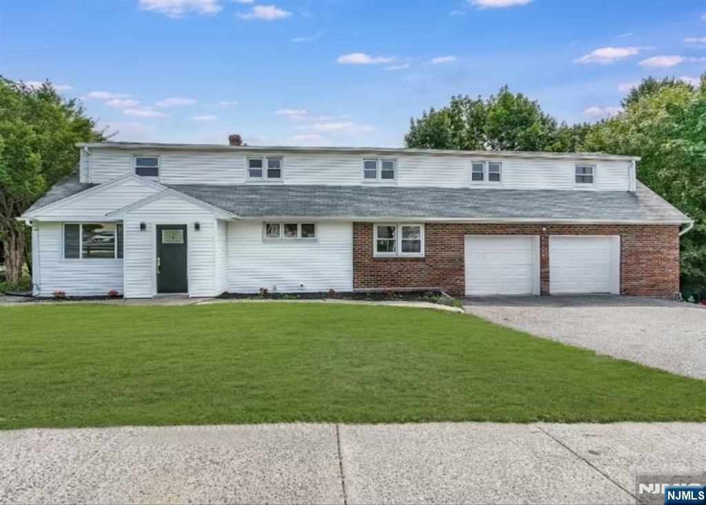 $710,000 Colonial
