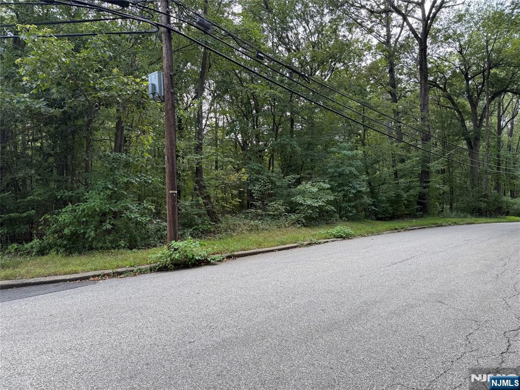 Homes for sale in Kinnelon Borough, NJ | 15 Saw Mill Rd, Kinnelon Borough, NJ 07405 | MLS# 25030572