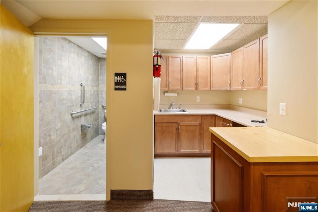 24 Wyckoff Avenue, Waldwick, NJ 07463 Listing Photo  18