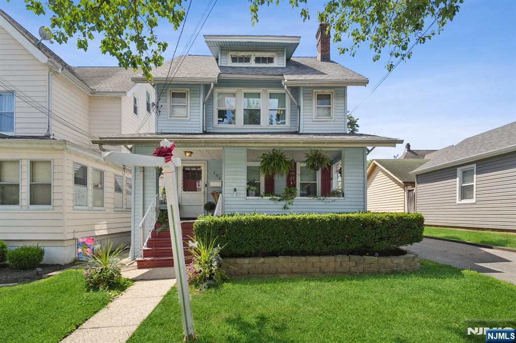 $497,217 Colonial
