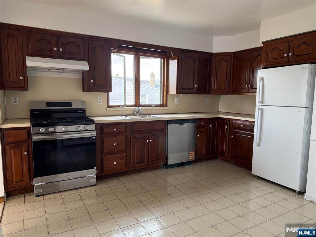 Homes for sale in Fairview, NJ | 373 Jersey Ave, Fairview, NJ 07022 | MLS# 25030687