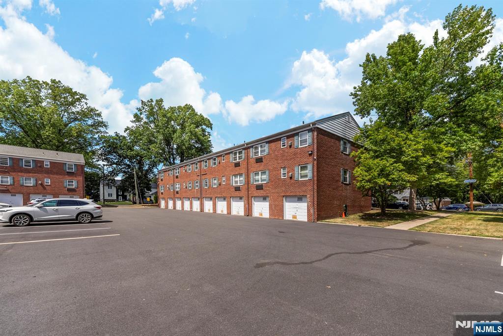 Homes for sale in Tenafly, NJ | 54 Westervelt Ave #B, Tenafly, NJ 07670 | MLS# 25030693