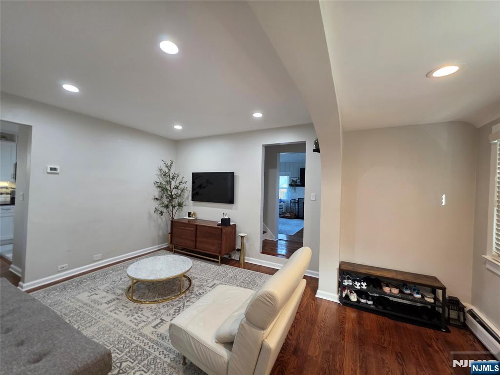 Homes for sale in Dumont, NJ | 28 Wood Pl, Dumont, NJ 07628 | MLS# 25030798