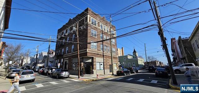 Homes for sale in West New York, NJ | 6100 Jefferson St, West New York, NJ 07093 | MLS# 25030885