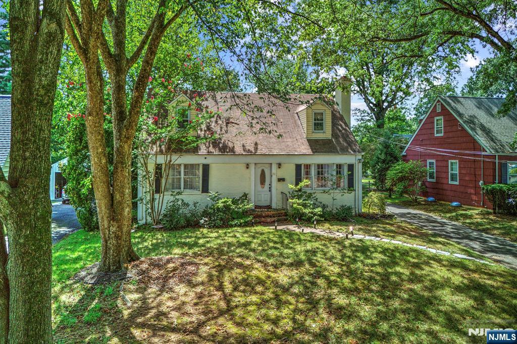 Homes for sale in North Plainfield, NJ | 341 W End Ave, North Plainfield, NJ 07063 | MLS# 25030954