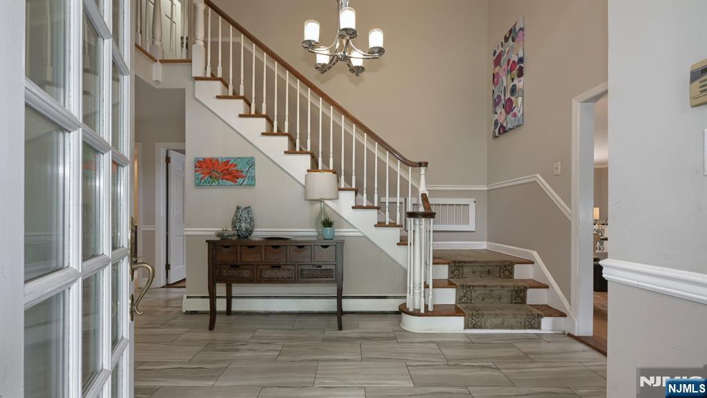 Homes for sale in Kinnelon Borough, NJ | 8 Briarcliff Ter, Kinnelon Borough, NJ 07405 | MLS# 25030985