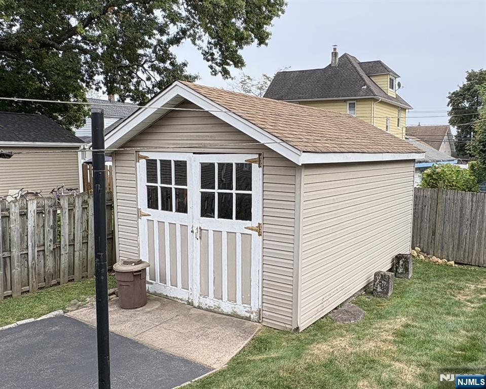 Homes for sale in Bergenfield, NJ | 64 Madison Ave, Bergenfield, NJ 07621 | MLS# 25030995