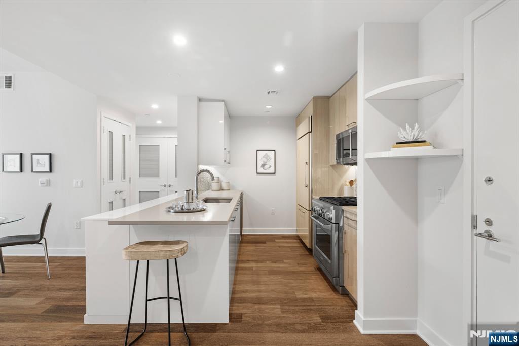 Homes for sale in Weehawken, NJ | 1200 Ave At Port Imperial #520, Weehawken, NJ 07086 | MLS# 25031002