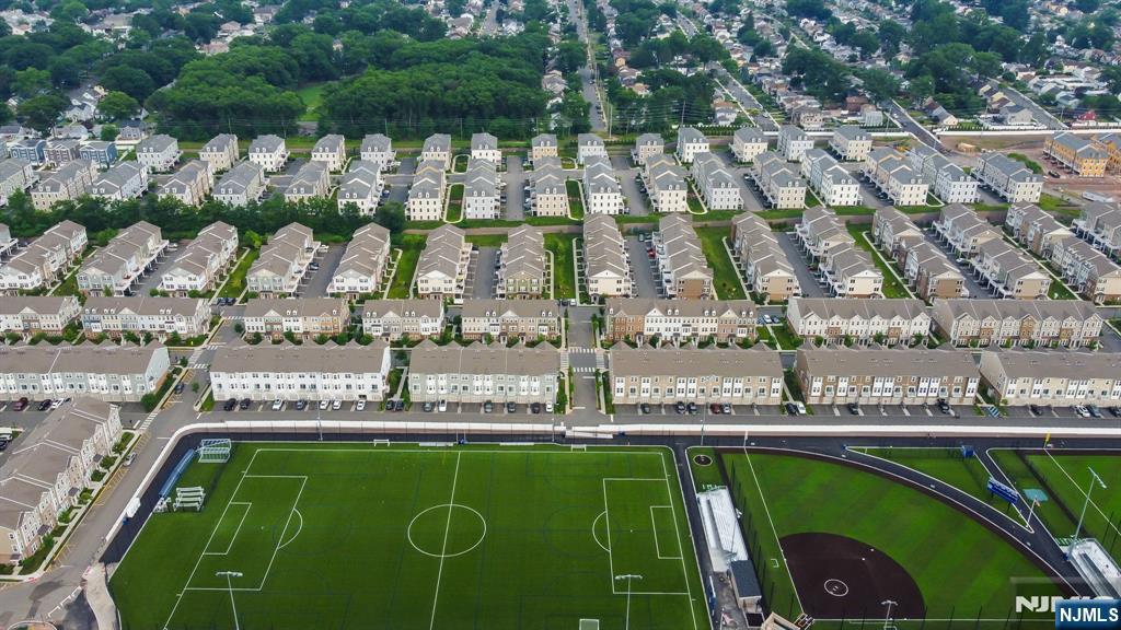 Homes for sale in Wood Ridge, NJ | 102 Wesmont Dr, Wood Ridge, NJ 07075 | MLS# 25031050