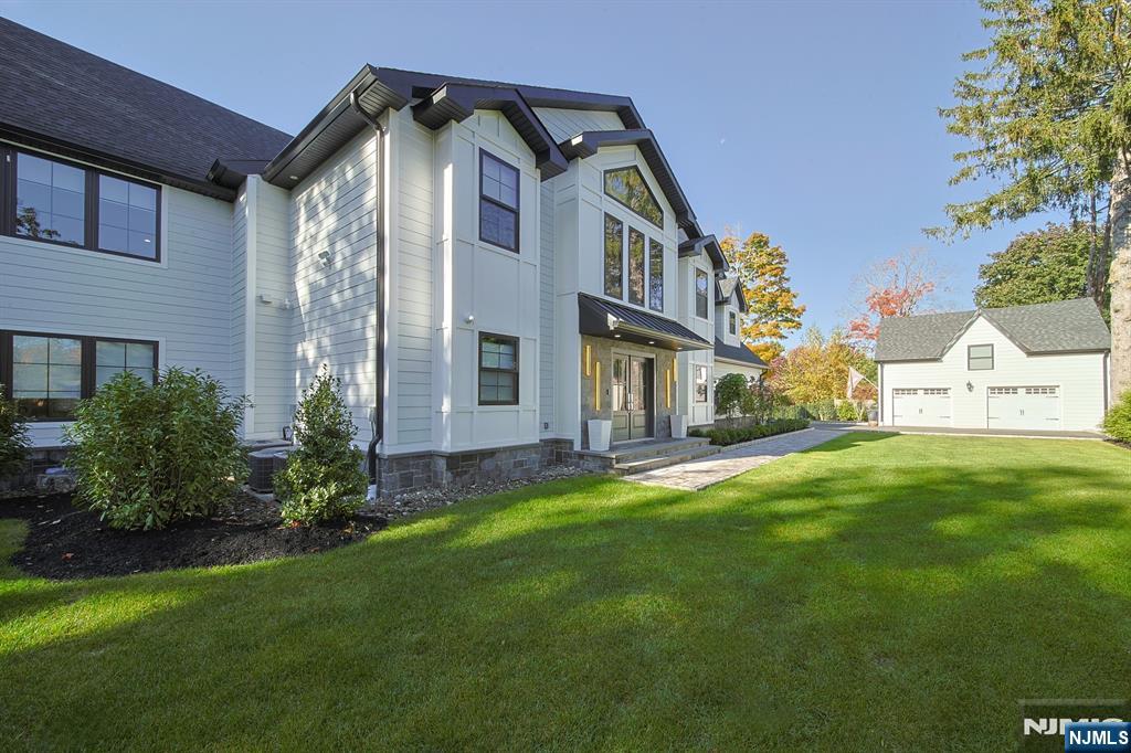 Homes for sale in Demarest, NJ | 258 County Rd, Demarest, NJ 07627 | MLS# 25031051