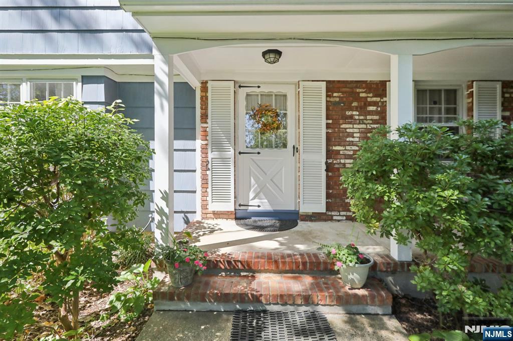 Homes for sale in Par Troy Hills Twp., NJ | 840 Mountain Way, Par Troy Hills Twp., NJ 07950 | MLS# 25031063