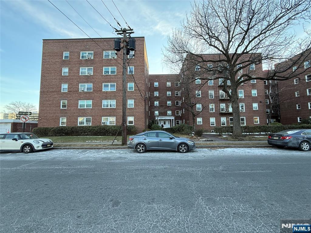 $239,000 Co-op