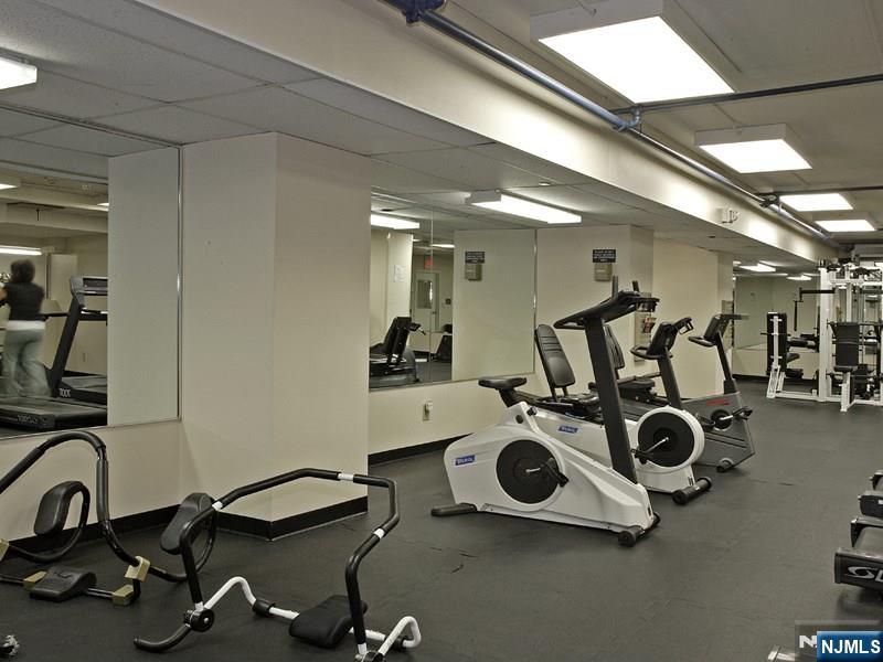 Homes for sale in Fort Lee, NJ | 555 North Ave #8-P, Fort Lee, NJ 07024 | MLS# 25031104