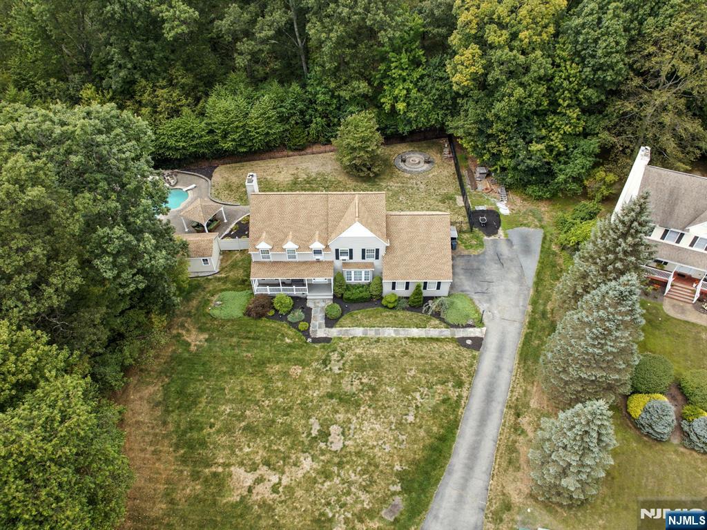 Homes for sale in Jefferson Township, NJ | 22 Winding Hollow Dr, Jefferson Township, NJ 07438 | MLS# 25031110