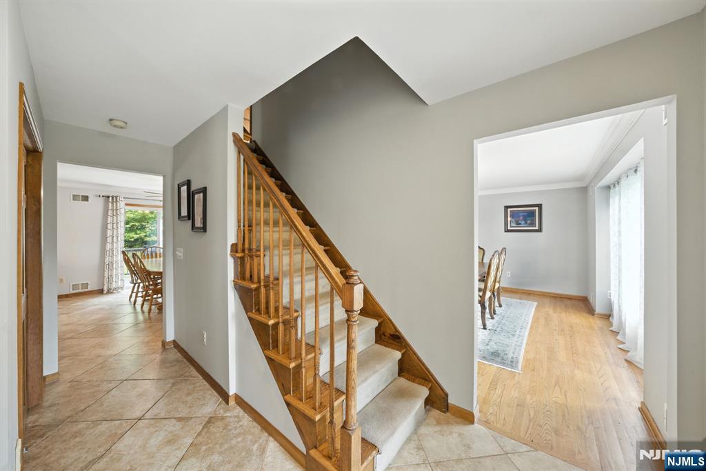 Homes for sale in Jefferson Township, NJ | 22 Winding Hollow Dr, Jefferson Township, NJ 07438 | MLS# 25031110