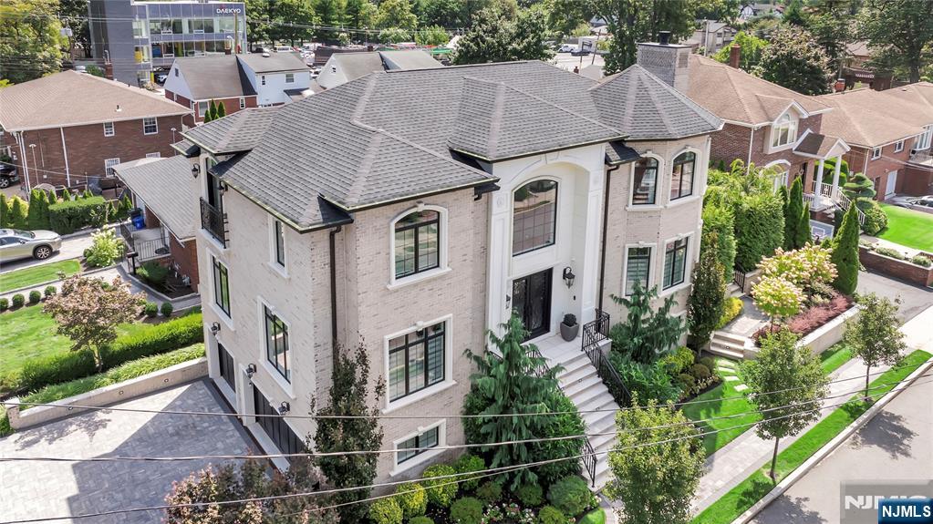 Homes for sale in Fort Lee, NJ | 214 Forest Rd, Fort Lee, NJ 07024 | MLS# 25031168