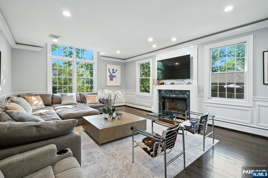 Homes for sale in Englewood Cliffs, NJ | 26 Sara Hill Rd, Englewood Cliffs, NJ 07632 | MLS# 25031247