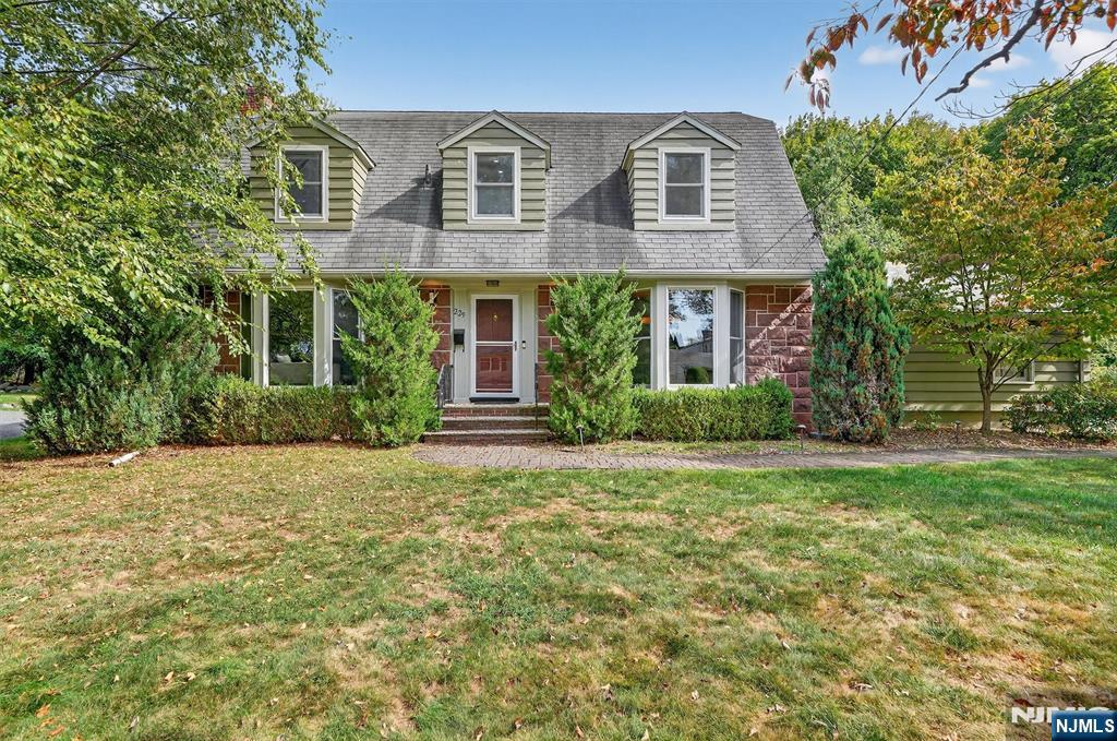 Welcome home to this beautiful community! Set on over half an acre of private land, this spacious colonial offers the perfect blend of charm and modern comfort. Off the entry, youâ€™ll find a stunning oversized living room with hardwood floors and a large fireplace. The beautifully updated kitchen features stainless steel appliances and granite countertops, opening to a sun-filled addition with a wall of windows overlooking the yard,ideal for entertaining. A formal dining room, updated powder room, and access to the two-car garage complete the main level. Upstairs includes a large primary suite with walk-in closet and gorgeous new bath, plus two additional bedrooms, another updated full bath, and laundry. The lower level offers a rec room and gym area. Enjoy all RGCC has to offer,pool, paddle tennis, golf, and a vibrant social calendar. Homes on lots this size are rare,donâ€™t miss it! WANT MORE INFO? CONTACT LISTING AGENT NICOLE MINETTI @ nicole@minettidennisgroup.com // 201-388-0077