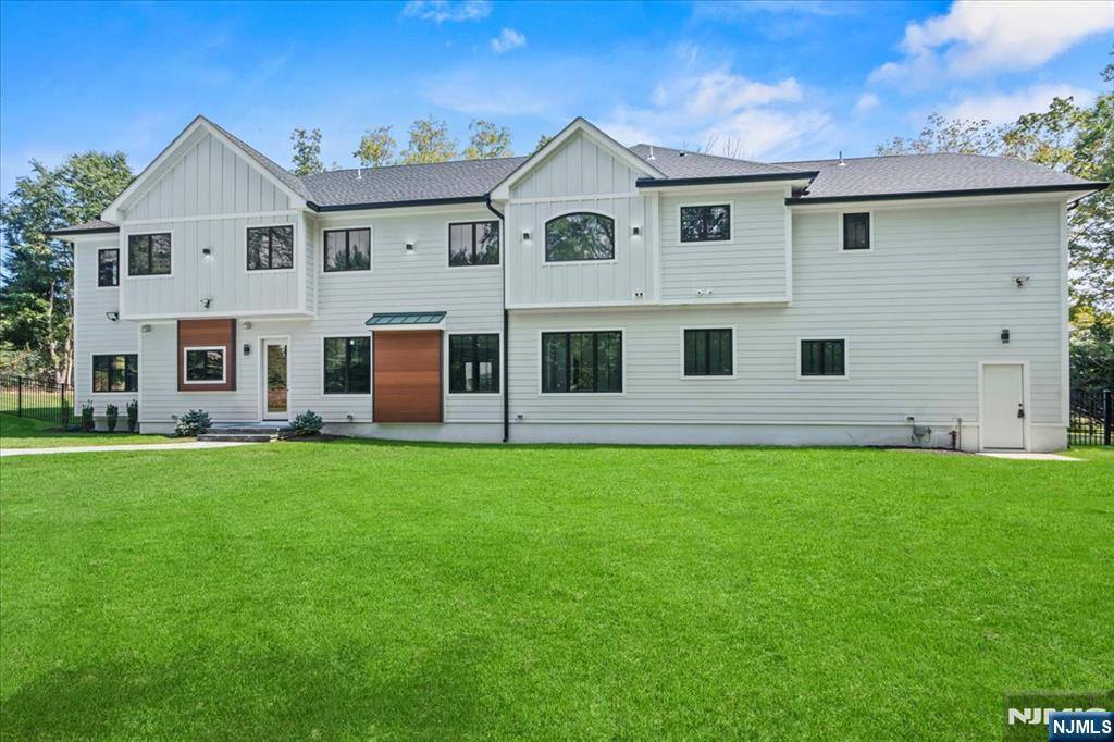 Homes for sale in Upper Saddle River, NJ | 23 Brook Rd, Upper Saddle River, NJ 07458 | MLS# 25031322