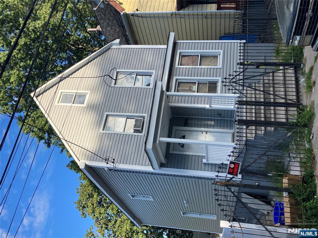 Homes for sale in Newark, NJ | 785 15Th St, Newark, NJ 07108 | MLS# 25031356