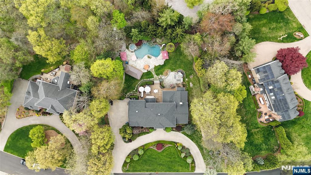 Homes for sale in Mahwah, NJ | 26 Hampshire Rd, Mahwah, NJ 07430 | MLS# 25031363