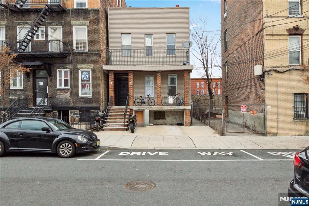 Homes for sale in Union City, NJ | 7 10 24th St, Union City, NJ 07087 | MLS# 25031373