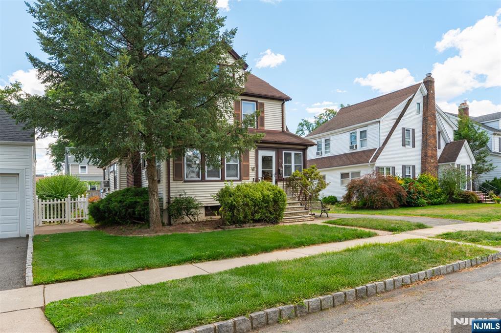 Homes for sale in Bloomfield, NJ | 65 Ernst Ave, Bloomfield, NJ 07003 | MLS# 25031378