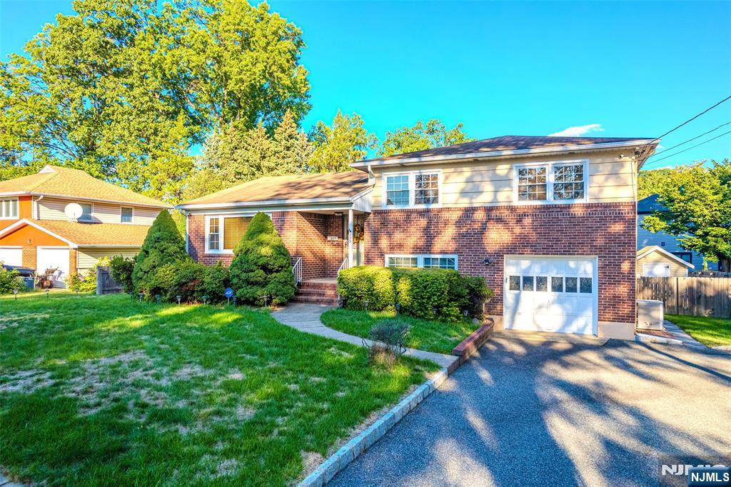 Homes for sale in New Milford, NJ | 739 Holly St, New Milford, NJ 07646 | MLS# 25031486