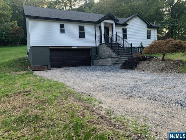 Homes for sale in Sussex, NJ | 43 Rockport Rd, Sussex, NJ 07461 | MLS# 25031502