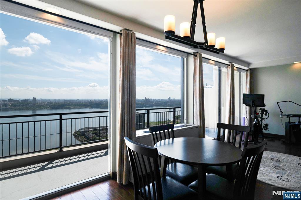 Homes for sale in Fort Lee, NJ | 2 Horizon Rd #1422, Fort Lee, NJ 07024 | MLS# 25031506