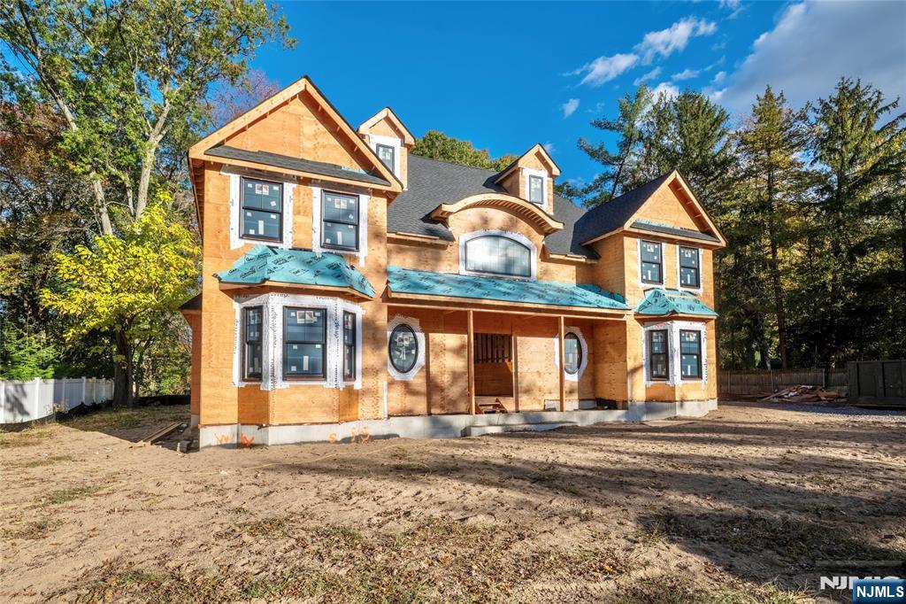 Homes for sale in River Vale, NJ | 458 Cedar Ln, River Vale, NJ 07675 | MLS# 25031507