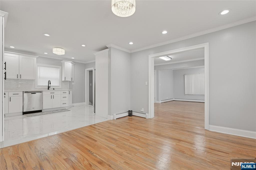 Homes for sale in Maplewood, NJ | 29 Schaefer Rd, Maplewood, NJ 07040 | MLS# 25031630