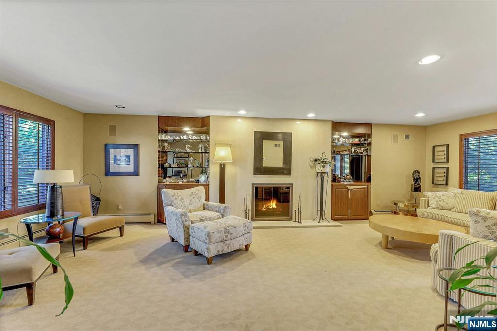 Homes for sale in Englewood Cliffs, NJ | 244 Fairview Ave, Englewood Cliffs, NJ 07632 | MLS# 25031684