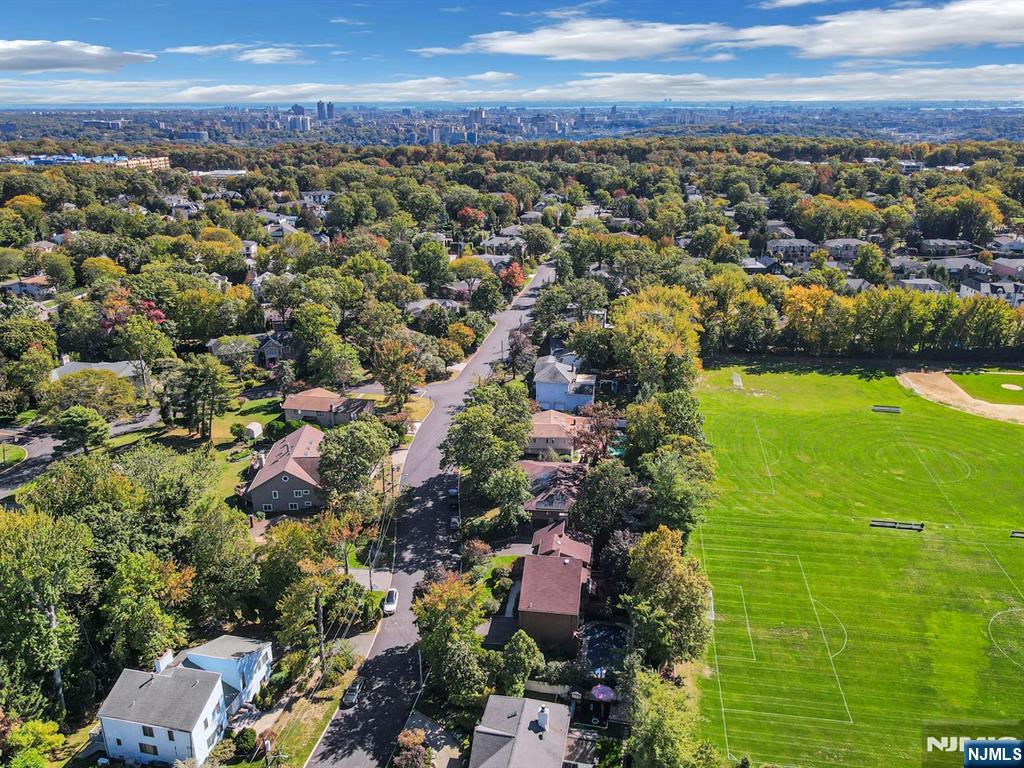 Homes for sale in Englewood Cliffs, NJ | 244 Fairview Ave, Englewood Cliffs, NJ 07632 | MLS# 25031684