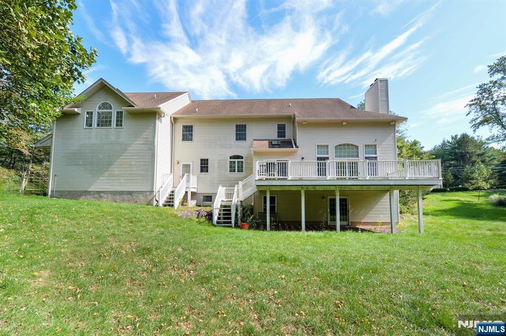 Homes for sale in Upper Saddle River, NJ | 515 Saddle River Rd, Upper Saddle River, NJ 07458 | MLS# 25031704